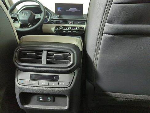 New 2026 Honda Pilot EX-L image 24