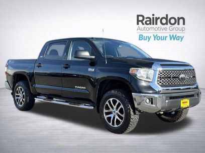 Used 2018 Toyota Tundra SR5 w/ SR5 Upgrade Package