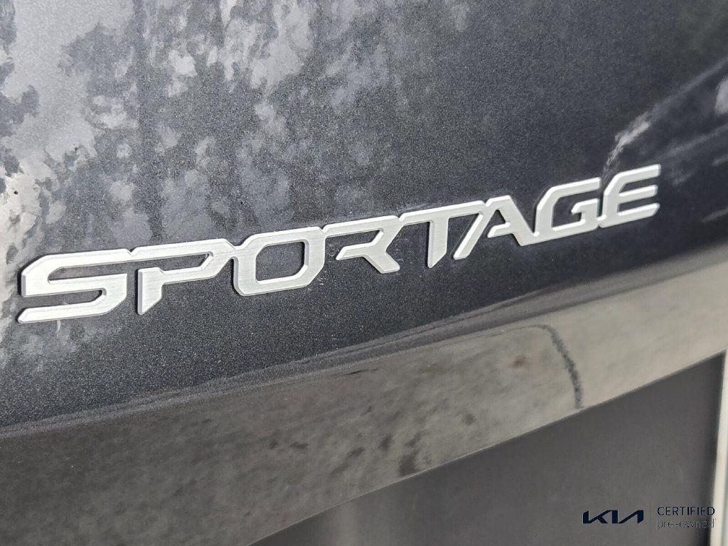 Certified 2023 Kia Sportage EX FWD image 15