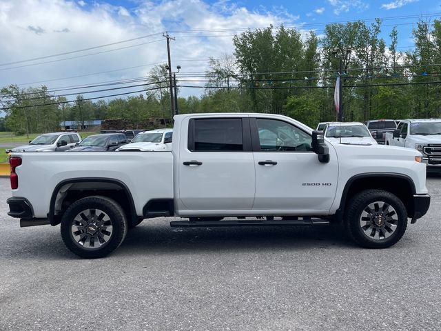 Used 2024 Chevrolet Silverado 2500 Custom w/ Custom Value Package AWD/4WD image 8