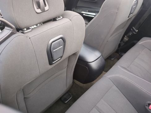 Used 2018 Ford Mustang Convertible w/ Equipment Group 101A image 18