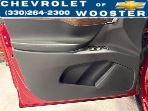 Used 2019 Tesla Model X image 9