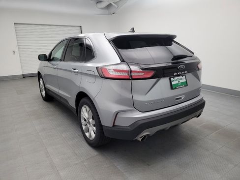 Used 2023 Ford Edge Titanium image 5