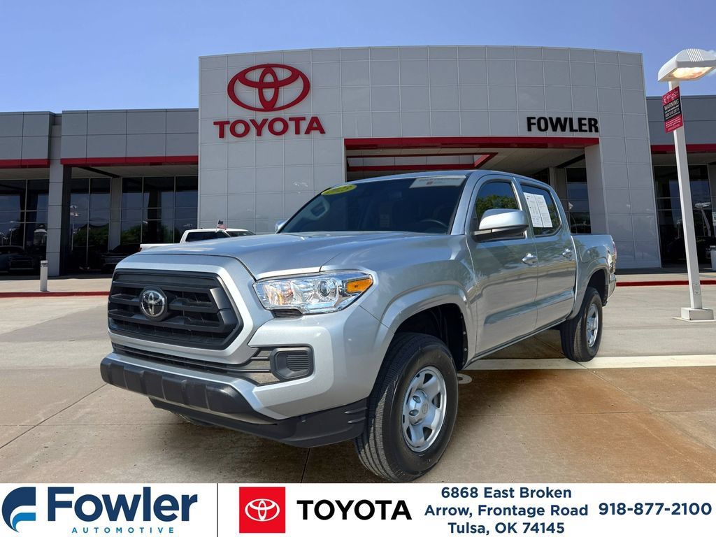 Certified 2023 Toyota Tacoma SR AWD/4WD image 1