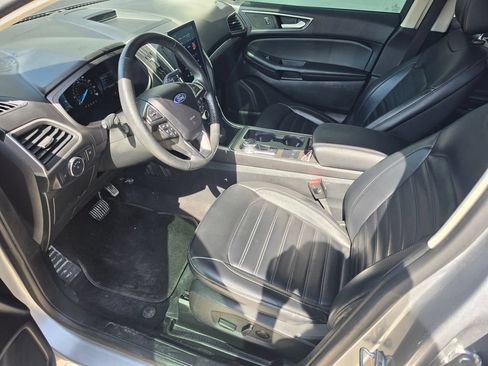 Used 2022 Ford Edge SEL AWD/4WD image 9