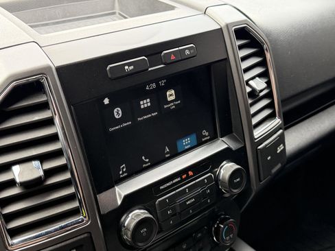 Used 2017 Ford F150 XLT w/ Equipment Group 302A Luxury image 15