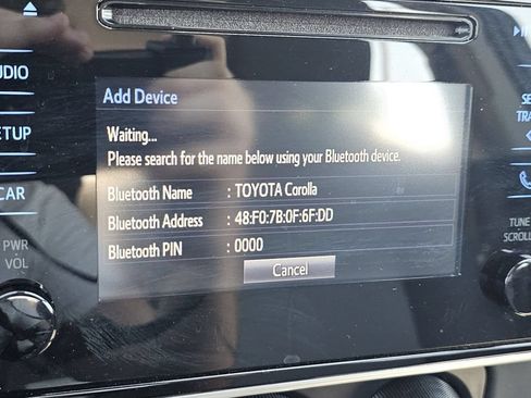 Used 2017 Toyota Corolla L w/ Carpet Mat Package (TMS) FWD image 11