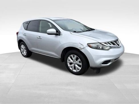 Used 2011 Nissan Murano S FWD image 12