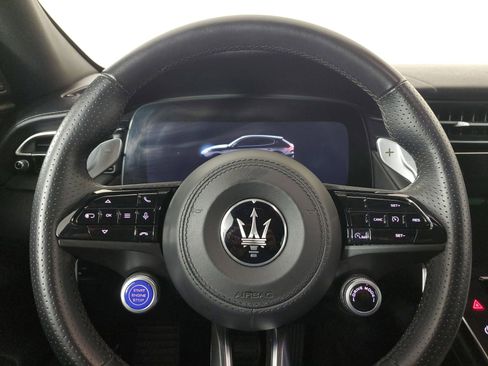 Used 2024 Maserati Grecale GT image 26