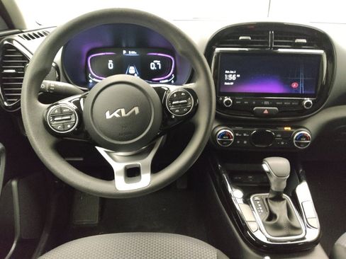 Used 2024 Kia Soul S image 22