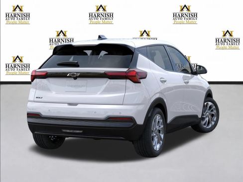 New 2027 Chevrolet Bolt LT w/ Comfort Package FWD image 5
