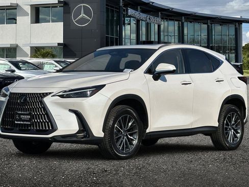Used 2023 Lexus NX 350h AWD w/ Premium Package image 8