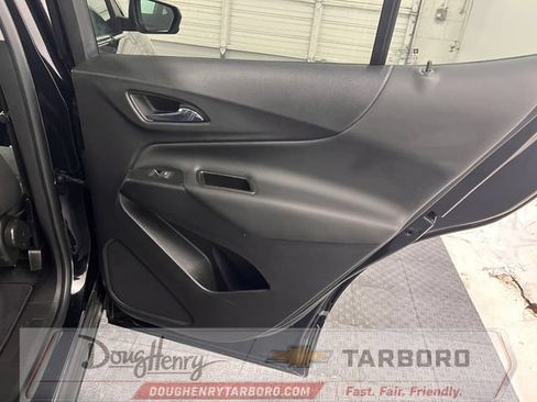 Used 2022 Chevrolet Equinox LT FWD image 38