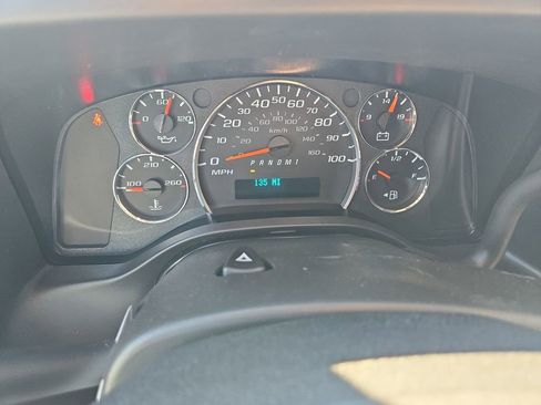 New 2026 Chevrolet Express 2500 w/ Driver Convenience Package RWD image 4