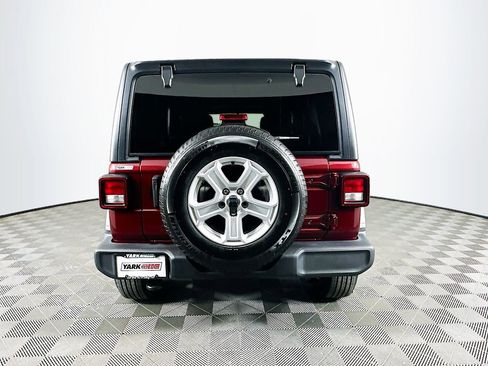 Certified 2022 Jeep Wrangler Unlimited Sport image 10