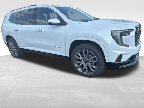 New 2026 GMC Acadia Denali Ultimate AWD/4WD image 9