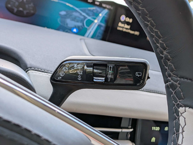 Used 2025 Lincoln Navigator Reserve AWD/4WD image 37