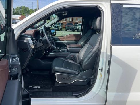 Used 2023 Ford F150 Lariat AWD/4WD image 13