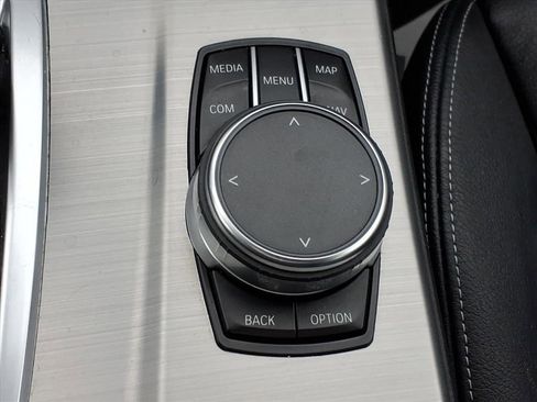 Used 2018 BMW X4 M40i image 18