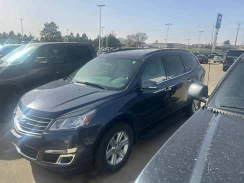 Used 2014 Chevrolet Traverse LT AWD/4WD image 1