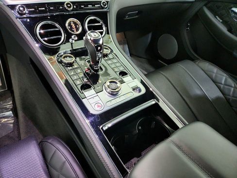 Used 2022 Bentley Continental GT image 20