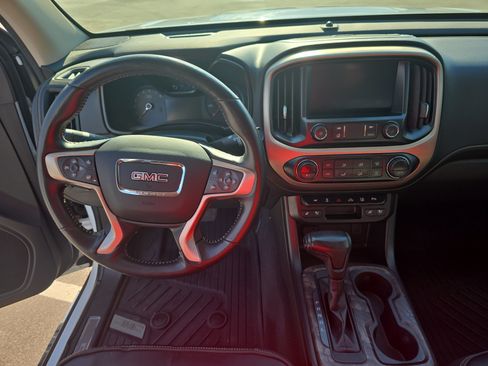 Used 2021 GMC Canyon Denali AWD/4WD image 15