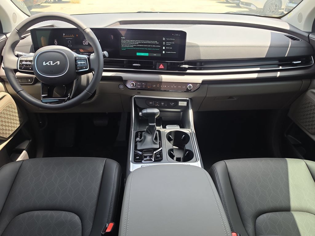 New 2026 Kia Carnival EX FWD image 13