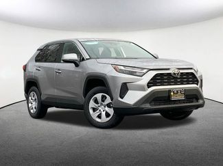 New 2025 Toyota RAV4 LE video 2