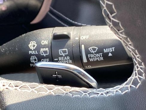 Used 2023 Jeep Grand Cherokee Altitude AWD/4WD image 23