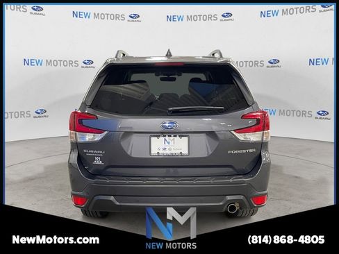 Used 2021 Subaru Forester Limited AWD/4WD image 4