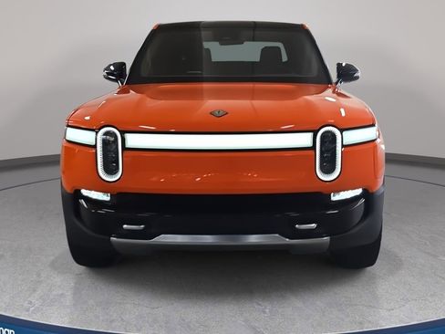 Used 2022 Rivian R1T Launch Edition image 3