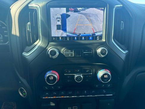 Used 2020 GMC Sierra 1500 AT4 w/ AT4 Premium Package AWD/4WD image 19