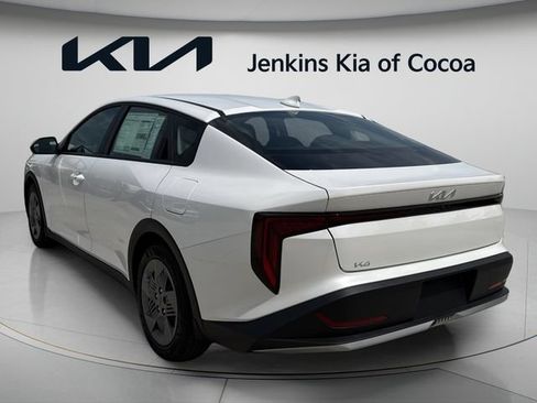 New 2026 Kia K4 FWD image 7