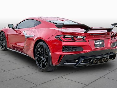 Used 2025 Chevrolet Corvette Z06 RWD image 11