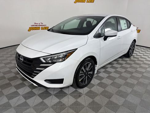 New 2025 Nissan Versa SV w/ Trunk Package image 1