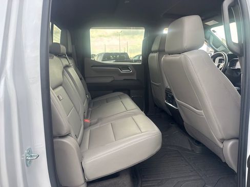 Used 2023 GMC Sierra 1500 SLT w/ SLT Premium Plus Package AWD/4WD image 13