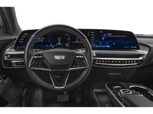 Used 2023 Cadillac Lyriq 2WD image 7