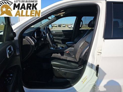 Used 2018 Jeep Grand Cherokee Altitude image 18