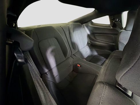 Used 2022 Ford Mustang Coupe image 24