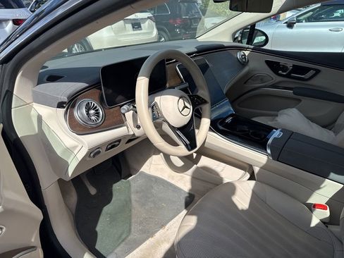 Used 2023 Mercedes-Benz EQS 450+ 4MATIC Sedan image 5