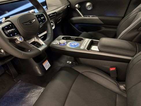 New 2026 Genesis GV60 Advance AWD/4WD image 10