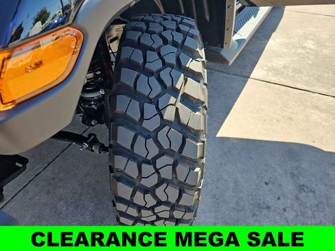 New 2025 Jeep Gladiator Willys image 33