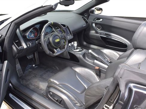Used 2014 Audi R8 V10 AWD/4WD image 4