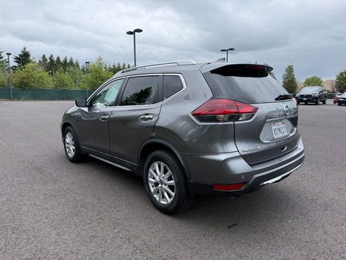 Used 2020 Nissan Rogue SV FWD image 5