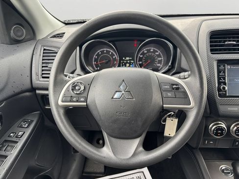 Used 2024 Mitsubishi Outlander Sport ES AWD/4WD image 19
