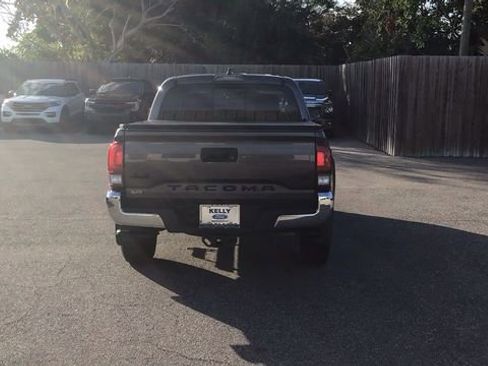 Used 2022 Toyota Tacoma SR5 w/ Black Out Package (TMS) image 7