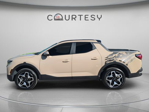 Used 2023 Hyundai Santa Cruz Limited AWD/4WD image 4