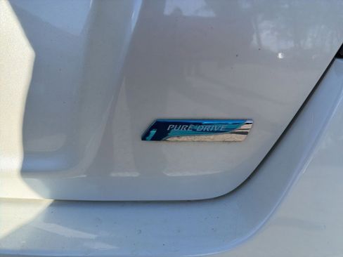 Used 2014 Nissan Altima 2.5 SV w/ Convenience Package image 20