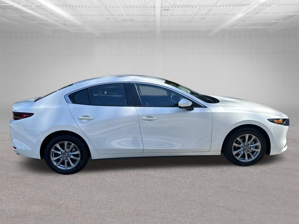 Used 2025 MAZDA MAZDA3 s FWD image 7