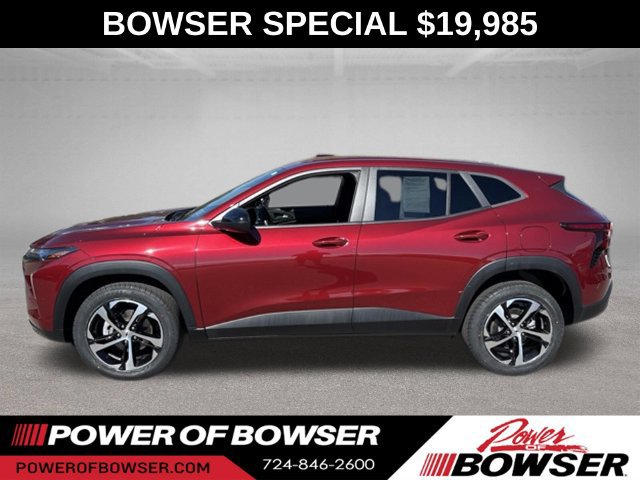 Certified 2024 Chevrolet Trax RS FWD image 2